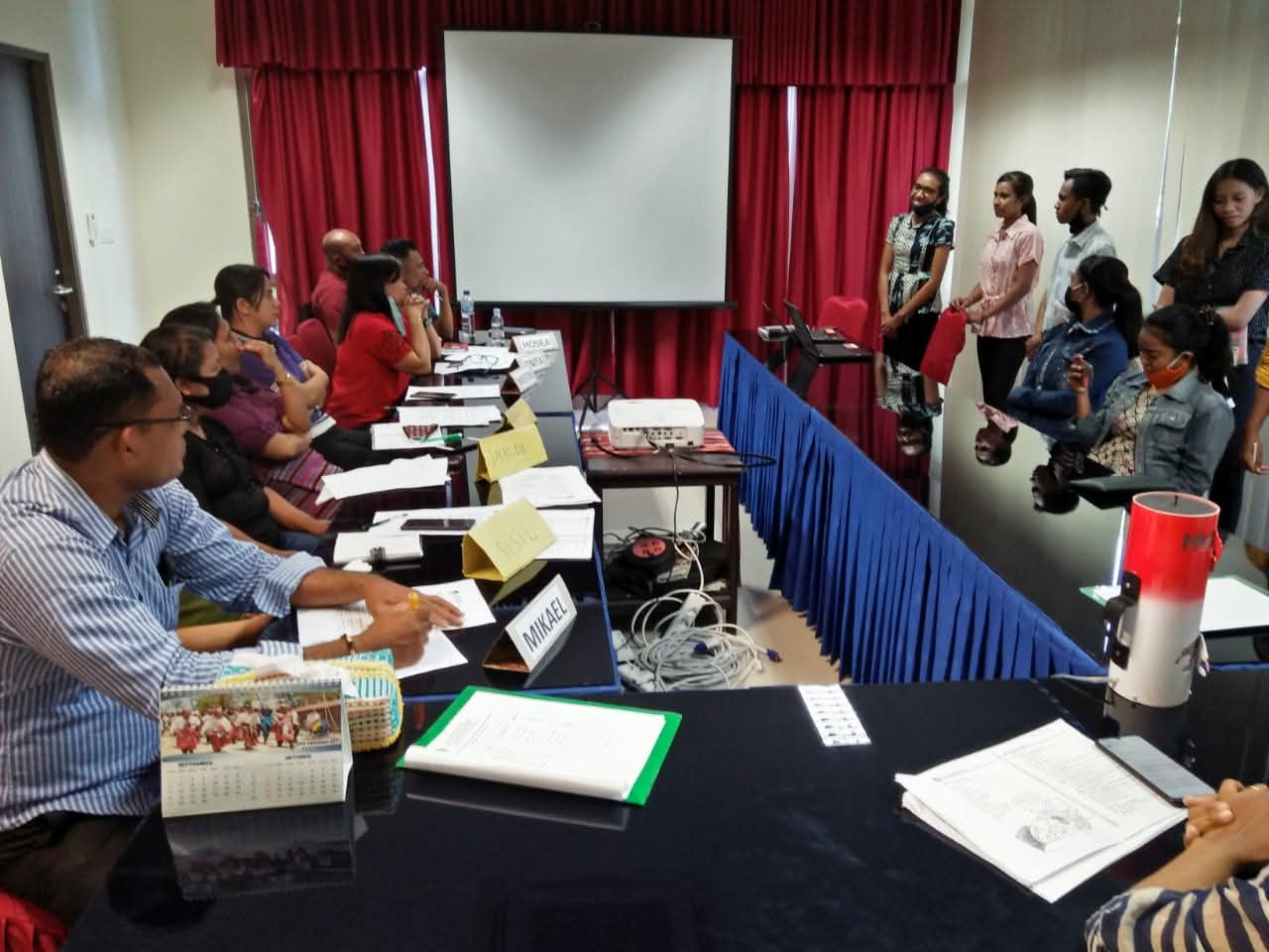 Pentingnya TOEFL dan Skill Bahasa Inggris bagi Mahasiswa Artha Wacana Kupang